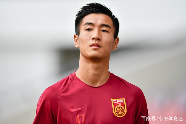 假期充电困境：混动车主与纯电车主的博弈